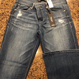 Women’s Slim Flare Jeans - NWT size 6 EXPRESS